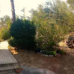 Tritsili House *