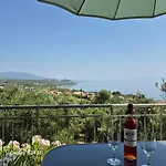 Tritsili House Appartamento