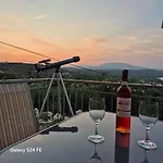 Tritsili House Koróni