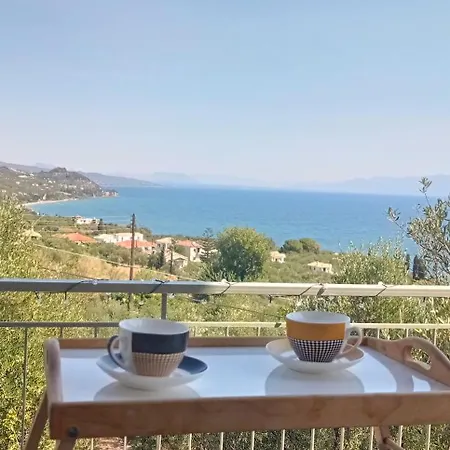 Tritsili House Apartment