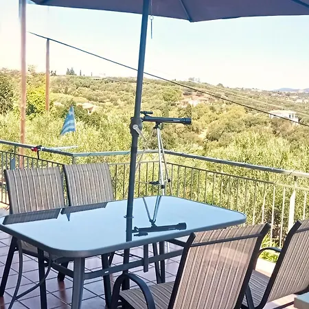Tritsili House Apartment *