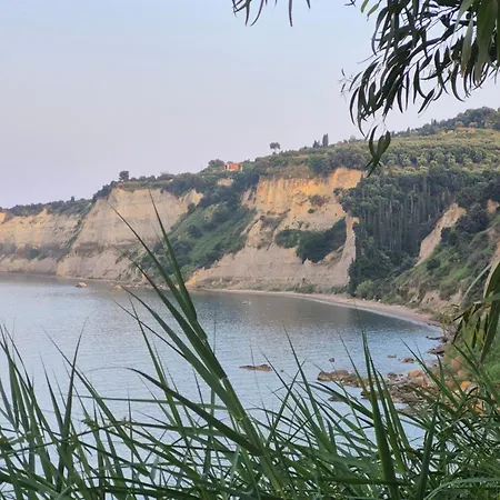 Apartment Tritsili House Koróni