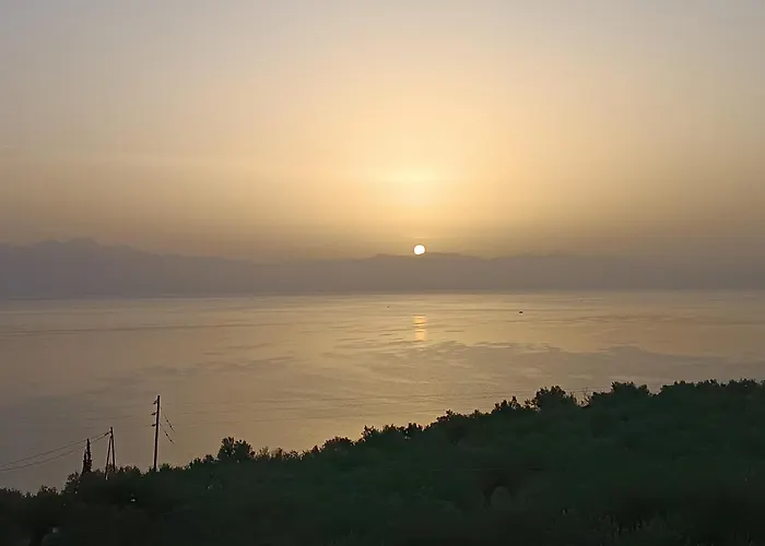 Tritsili House Appartamento