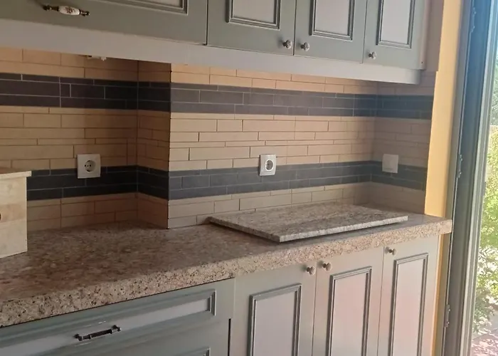 Tritsili House * Koróni